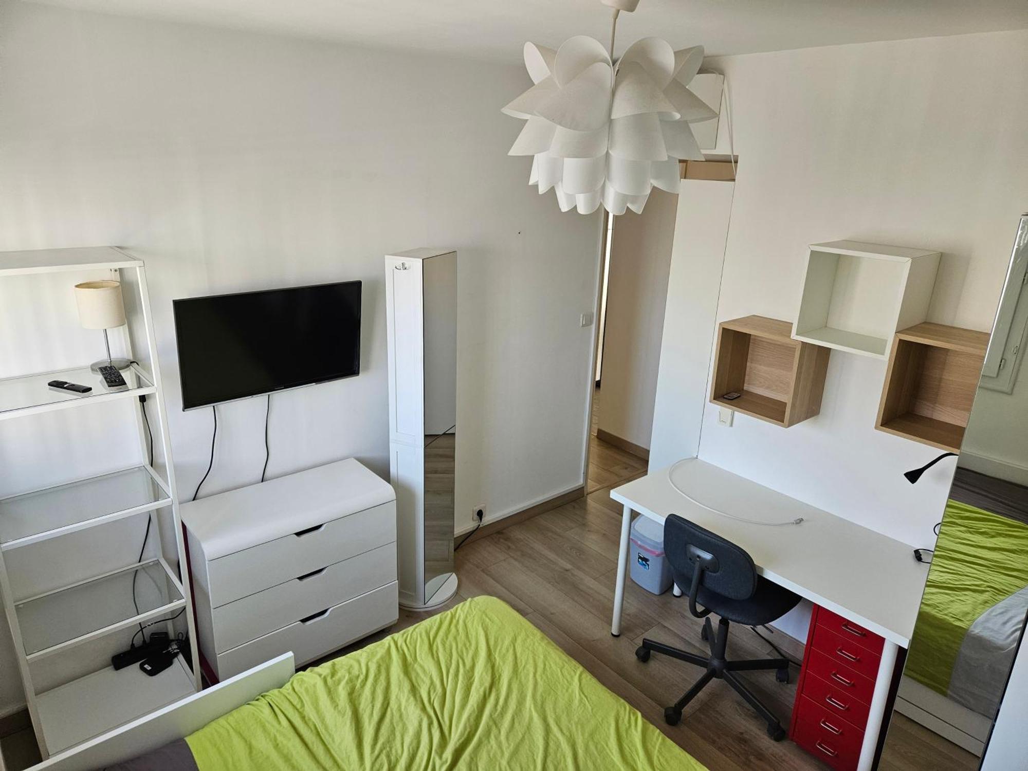 Chambre En Colocation Fille, Proche Mer, Climatisation Toulon Exteriér fotografie